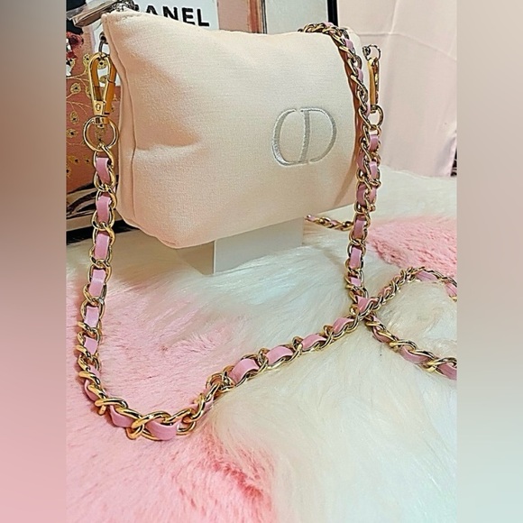 🔥NWOT CHRISTIAN DIORS COSMETIC BAG PINK CHAIN CROSSBODY BAG - Picture 6 of 10
